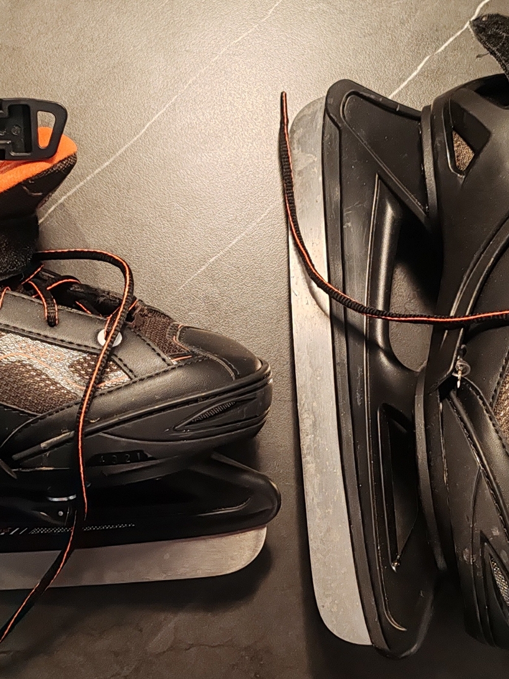 Men's Black and Orange Ice Skates - Casual Performance